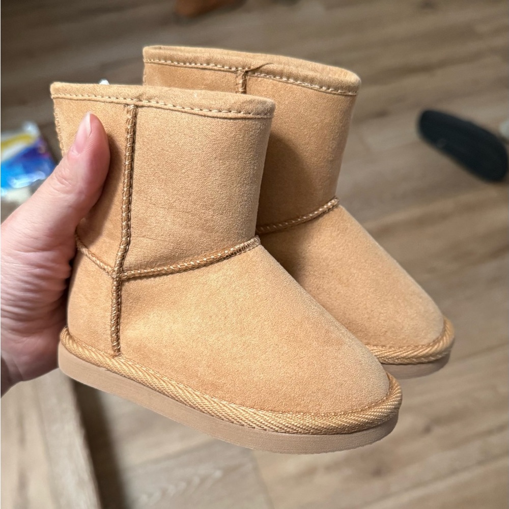 Toddler fuzzy Tan Suede Ankle Boots for Kids